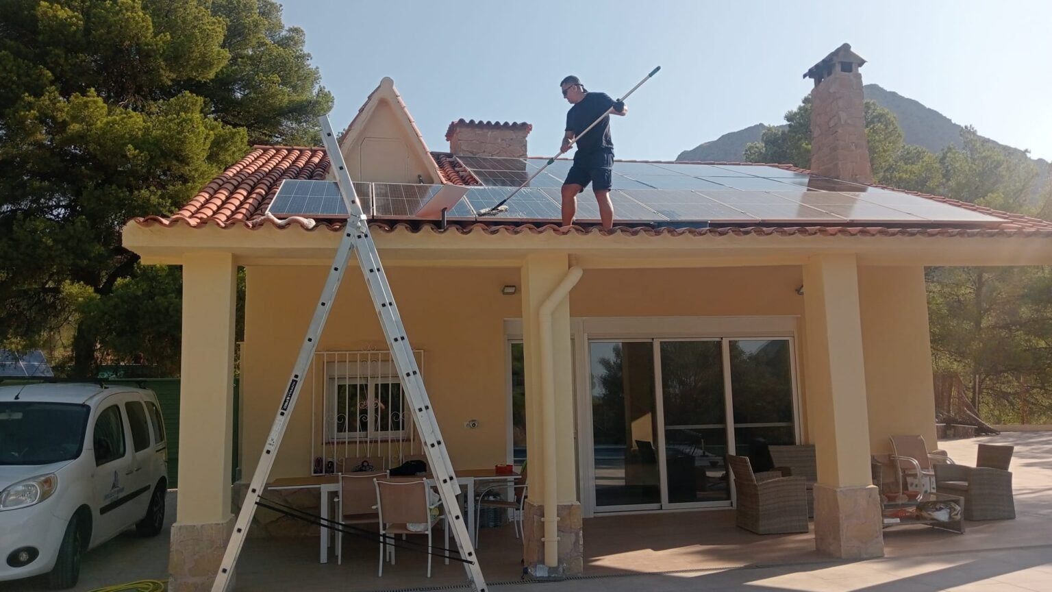 Empresa especializada de limpieza en Altea Hills LIMPIEZAS CITY BENIDORM